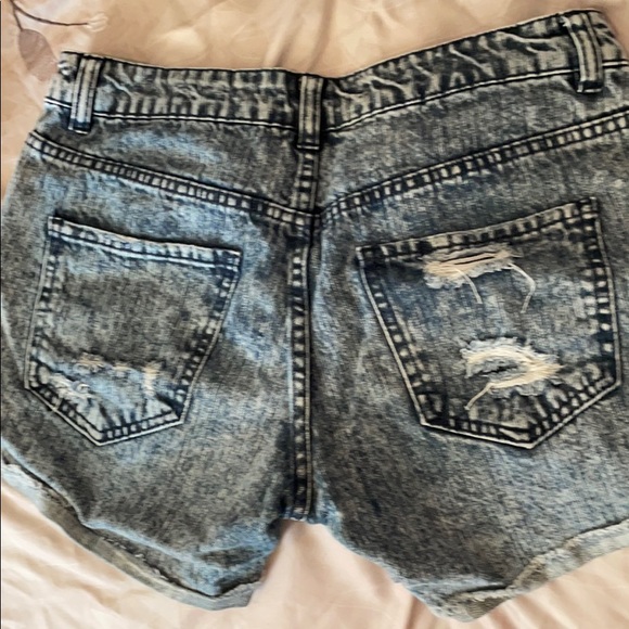 Shorts Mid Rise - Picture 3 of 4